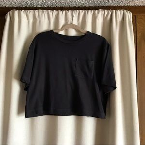GAP 100% cotton boxy gray crop top t-shirt with pocket